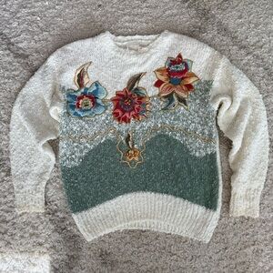 Vintage Elegant Floral Embroidered Sweater - Cream and Green
